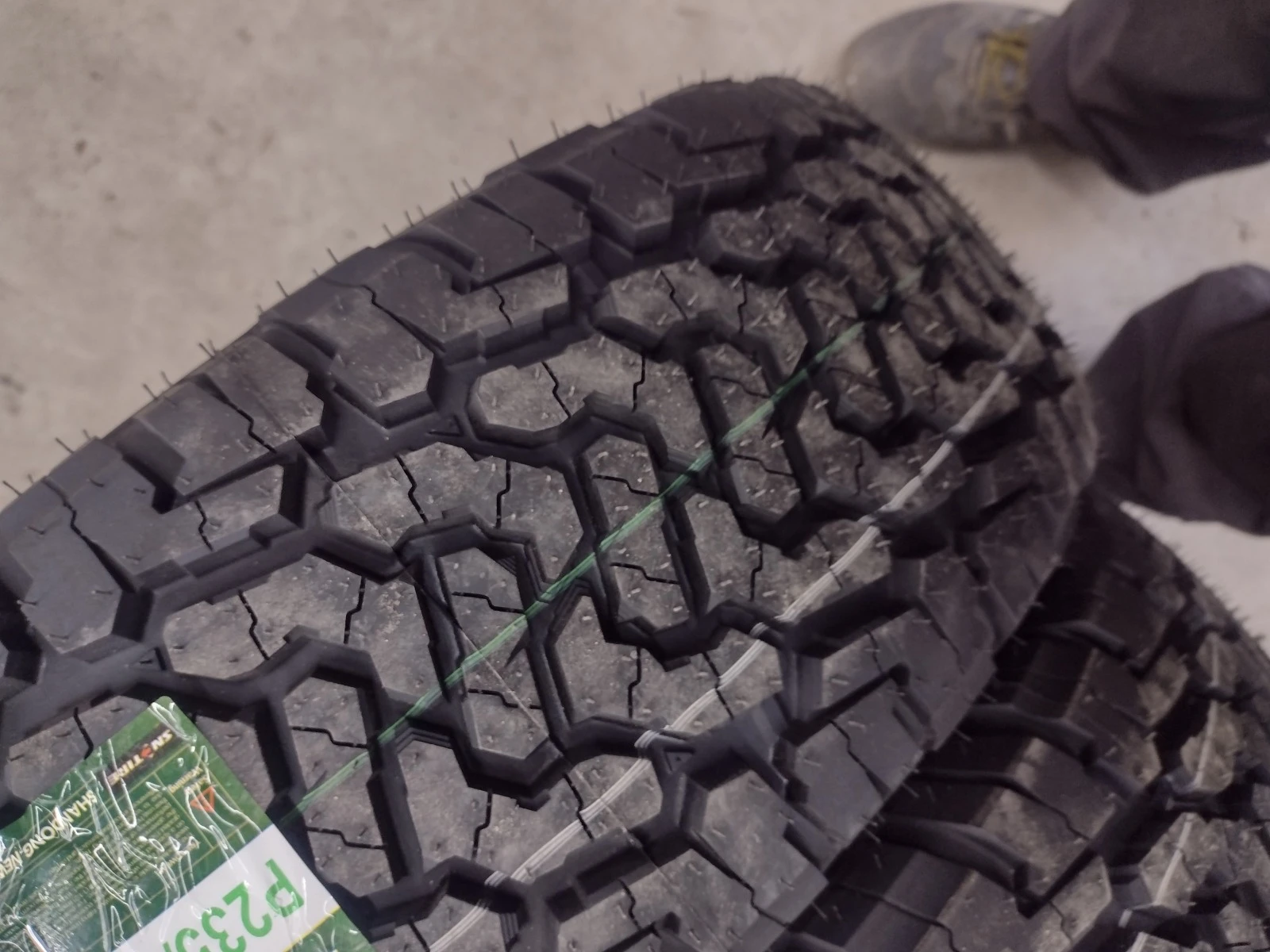  235/75R15 | Mobile.bg   5