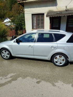 Kia Ceed 1.6, снимка 3