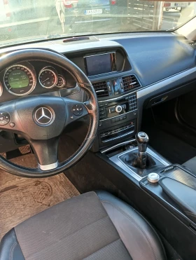 Mercedes-Benz E 200, снимка 10