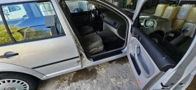 VW Golf 1.9 TDI 90 к.с. АВТОМАТ, снимка 11