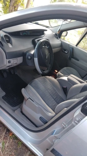 Renault Scenic 1.6i, снимка 9