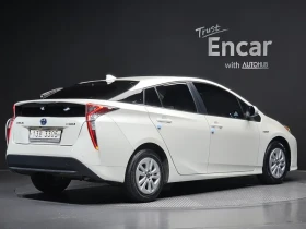 Toyota Prius 1.8 Хибрид, снимка 2