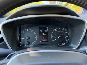 Toyota Corolla Hatchback SE , снимка 8