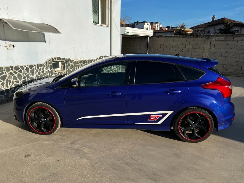 Ford Focus ST, снимка 4 - Автомобили и джипове - 47035795