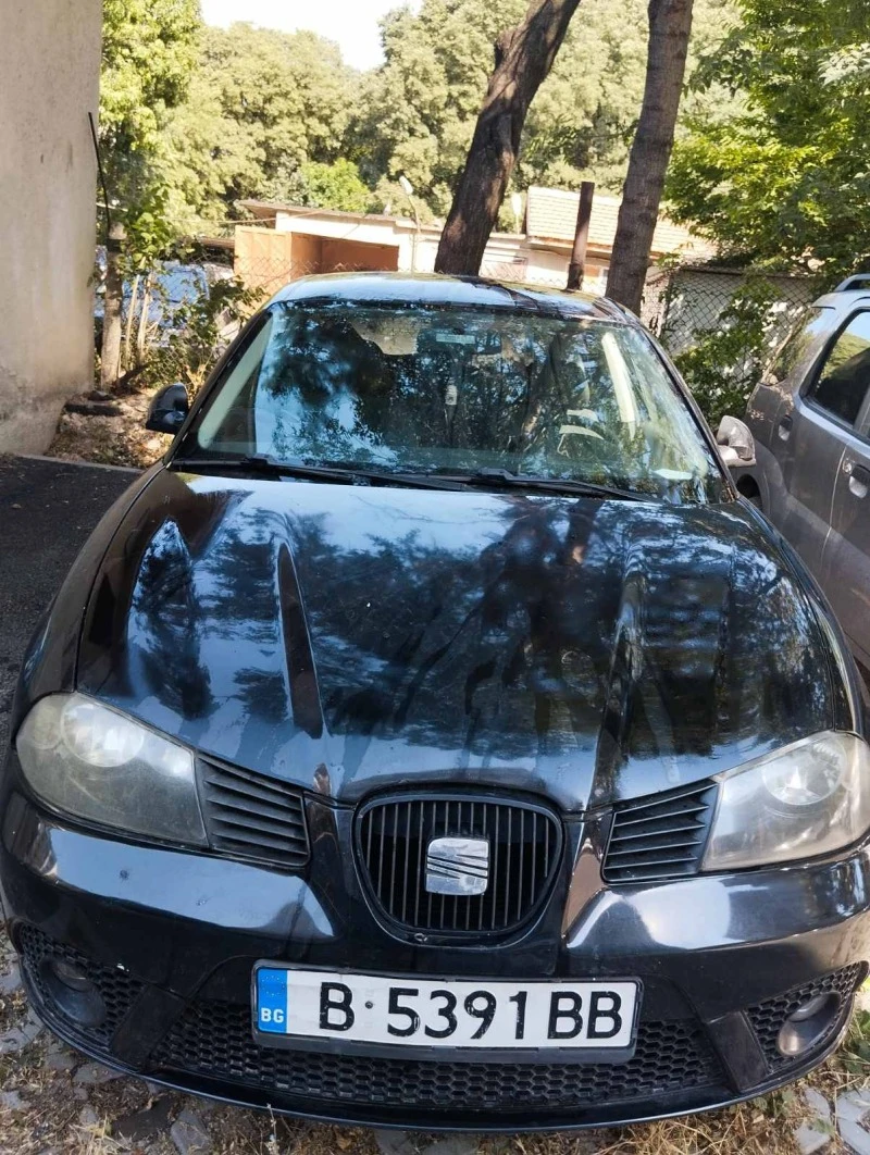 Seat Ibiza, снимка 1 - Автомобили и джипове - 46560062