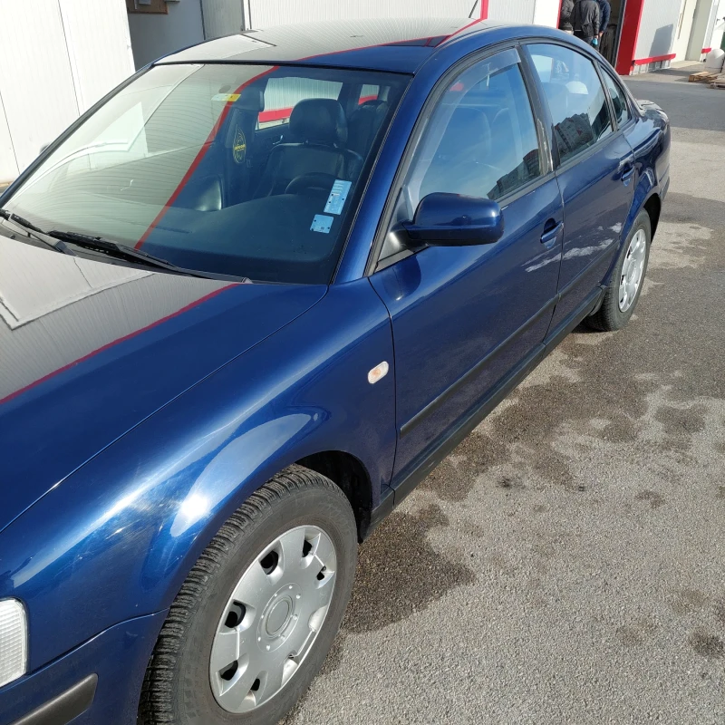 VW Passat, снимка 12 - Автомобили и джипове - 48572454