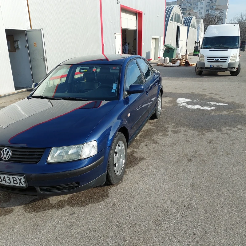 VW Passat, снимка 6 - Автомобили и джипове - 48572454