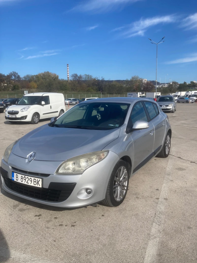 Renault Megane, снимка 1 - Автомобили и джипове - 48637471