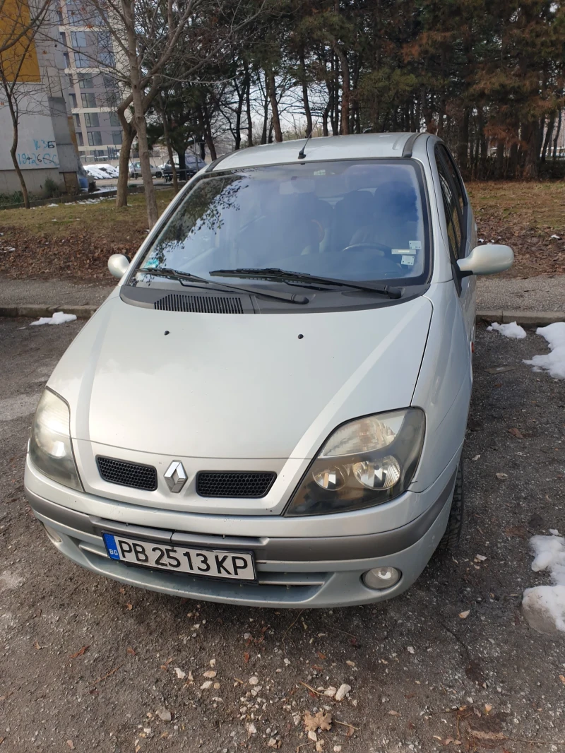 Renault Scenic, снимка 1 - Автомобили и джипове - 48759252