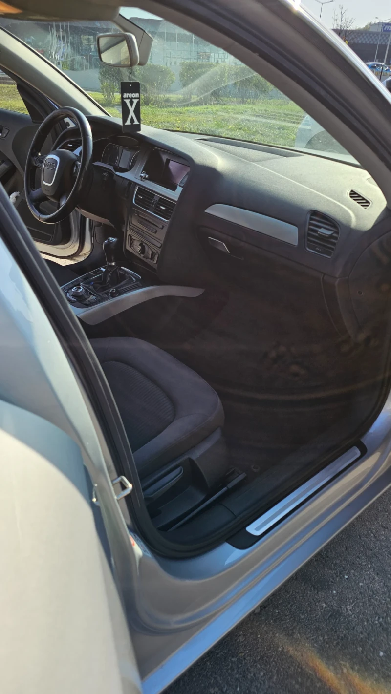 Audi A4 2000 143кс Ръчка, снимка 10 - Автомобили и джипове - 51600019