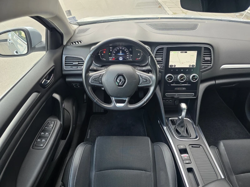 Renault Megane 1.3 Tce Techno, снимка 10 - Автомобили и джипове - 51924076