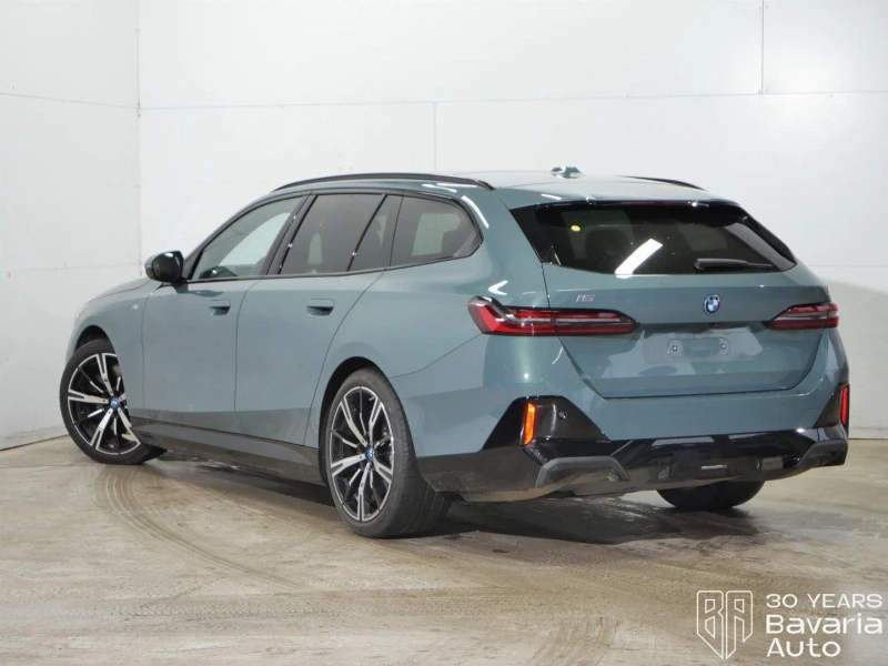 BMW i5 40 eDrive Touring M Sport Paket, снимка 2 - Автомобили и джипове - 52834316
