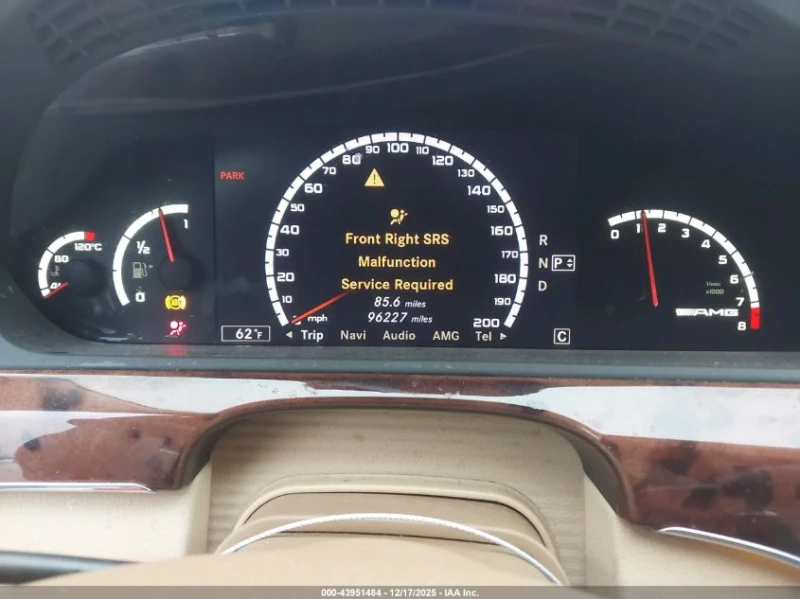 Mercedes-Benz S 63 AMG 6.3L V-8 DOHC, VVT, 518HP Rear Wheel Drive, снимка 14 - Автомобили и джипове - 53572691