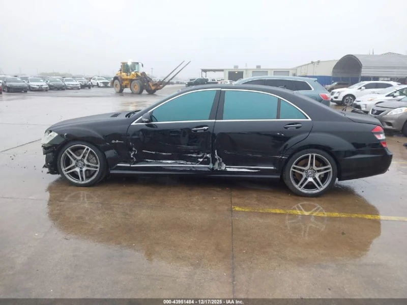 Mercedes-Benz S 63 AMG 6.3L V-8 DOHC, VVT, 518HP Rear Wheel Drive, снимка 7 - Автомобили и джипове - 53572691