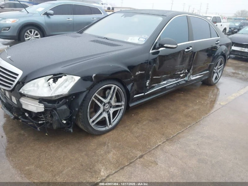 Mercedes-Benz S 63 AMG 6.3L V-8 DOHC, VVT, 518HP Rear Wheel Drive, снимка 13 - Автомобили и джипове - 53572691