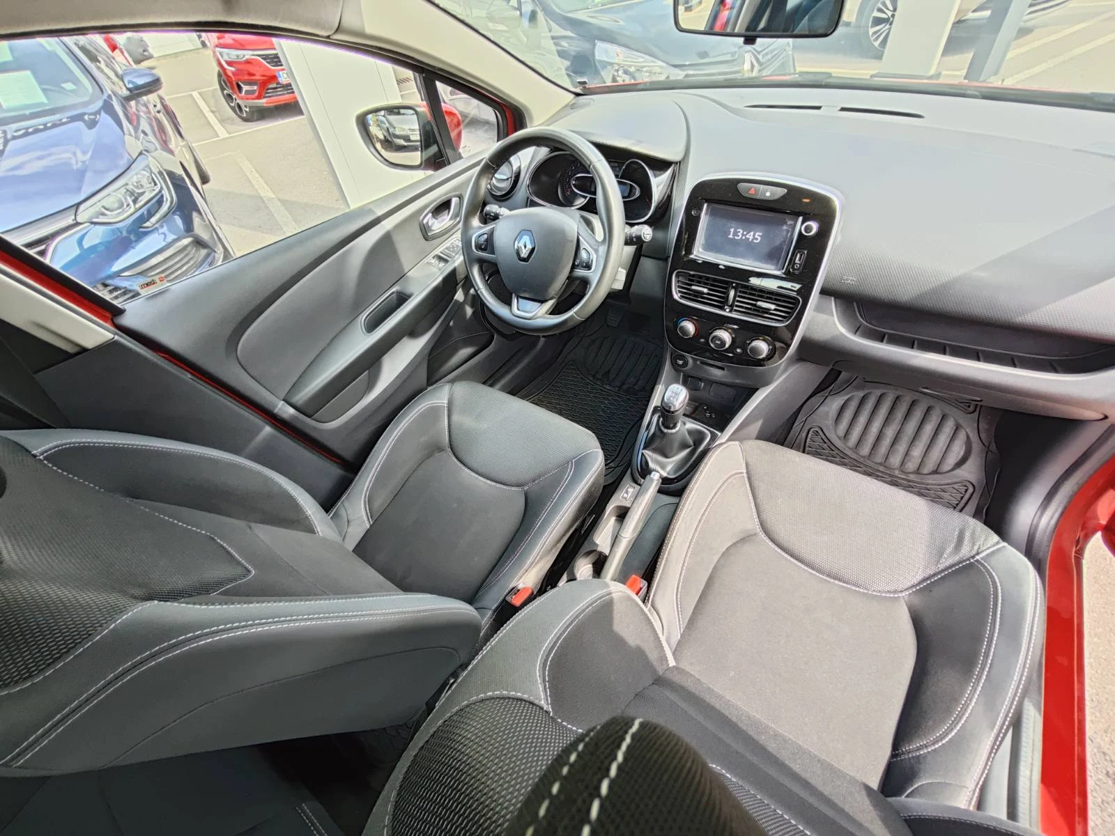 Renault Clio 0.9TCe LPG 90�.�. Grandtour  | Mobile.bg � ����������� 12