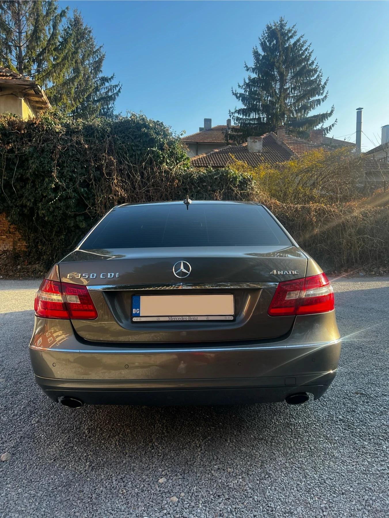 Mercedes-Benz E 350  - изображение 2