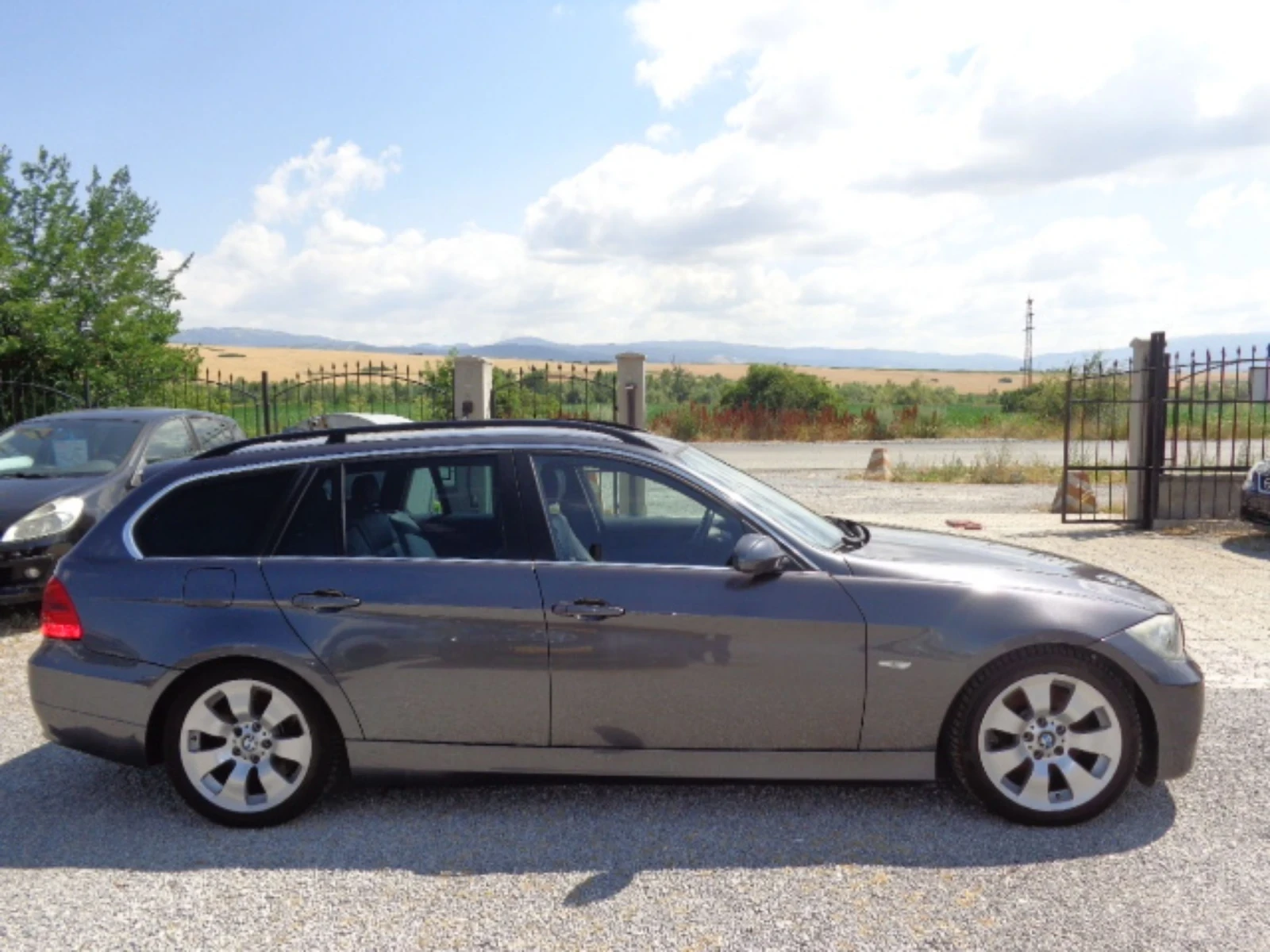 BMW 330  - изображение 2