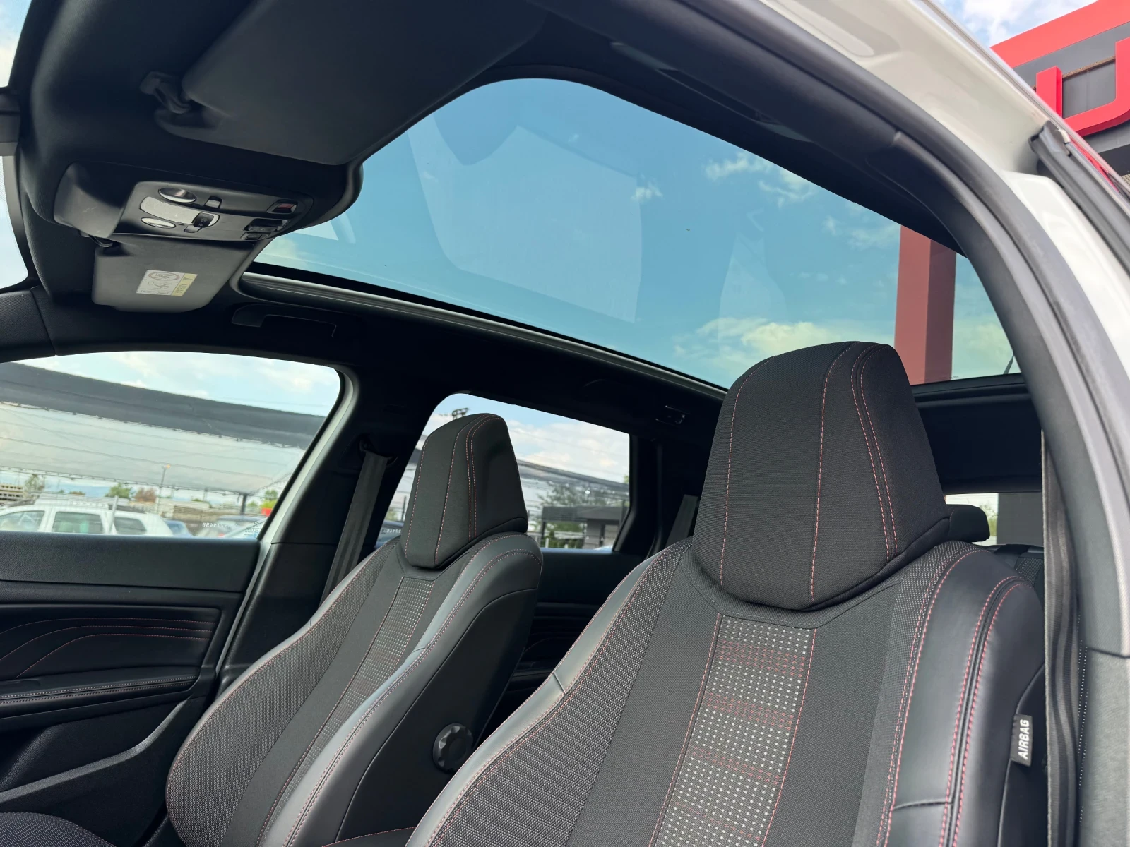 Peugeot 308 1.6D-GT LINE-FACE-LED-KEYLESS-ПАНОРАМА-112хил.км. - изображение 10
