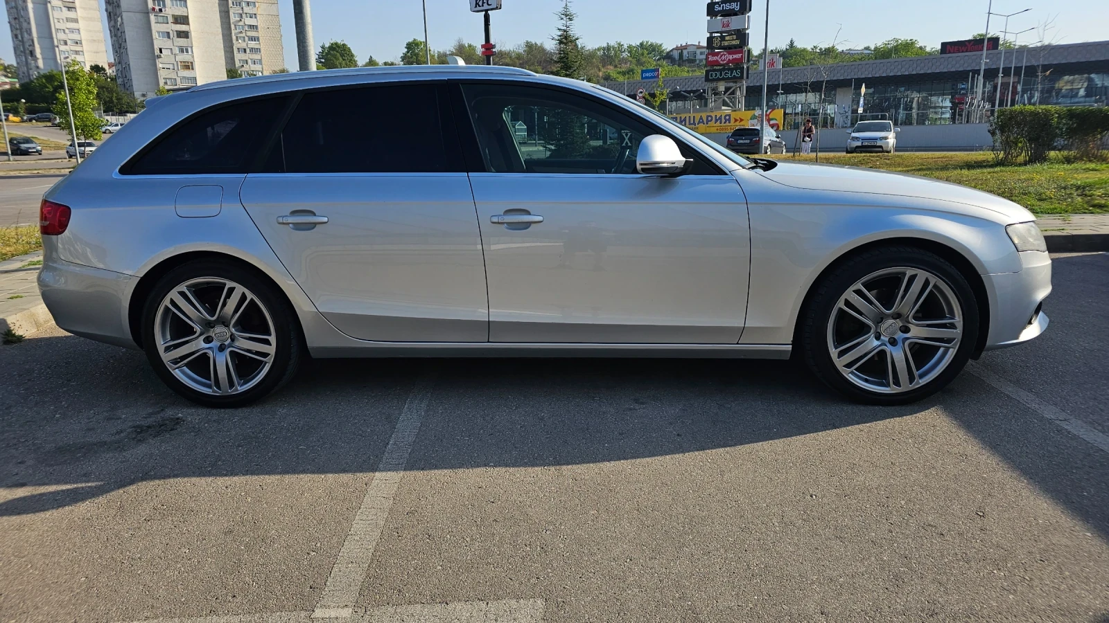 Audi A4 2000 143кс Ръчка - изображение 2