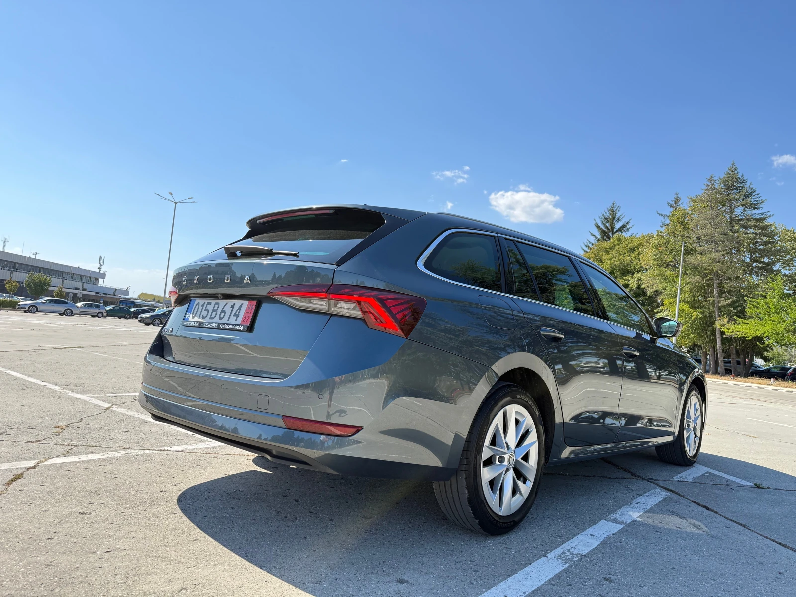 Skoda Octavia 2.0/150ps/HeadUp/Distronic/LED/CARPLAY/Lane-assist - изображение 8