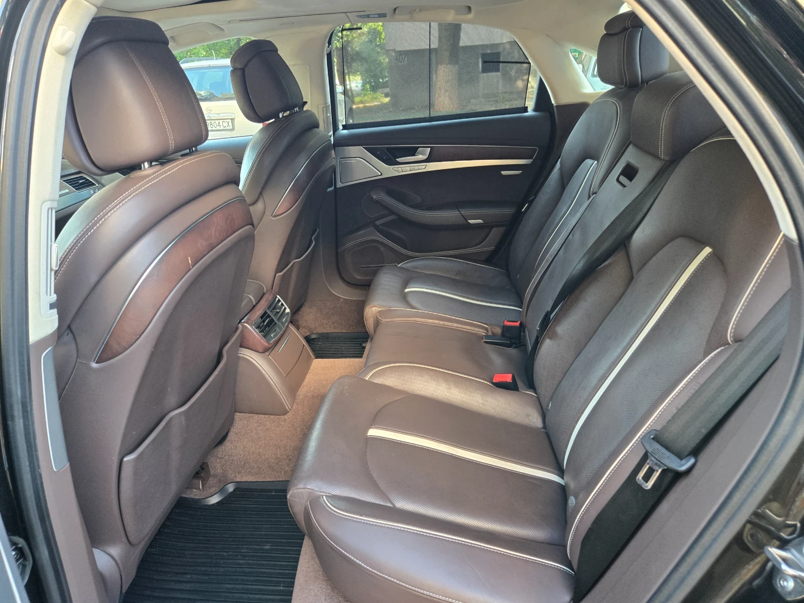 Audi A8 4.2 tdi всички екстри . Сменени вериги - изображение 9