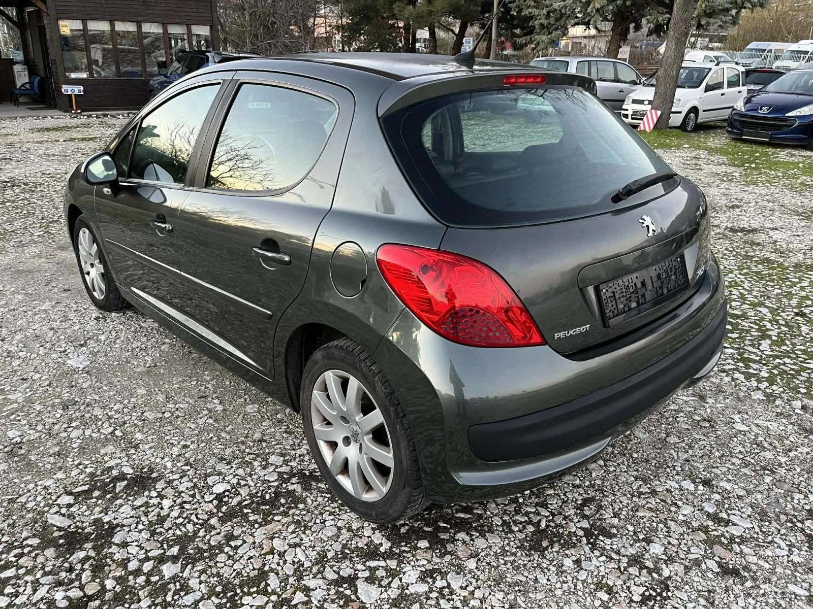 Peugeot 207 1.6/109�.�/�������-�����  | Mobile.bg � ����������� 4
