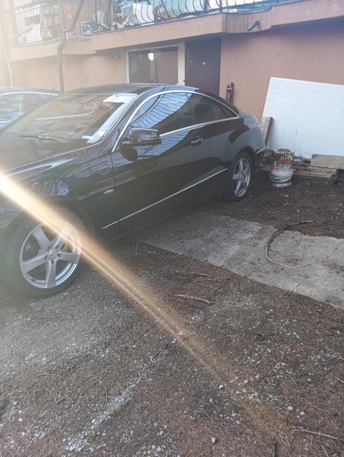 Mercedes-Benz E 200, снимка 2 - Автомобили и джипове - 54183788