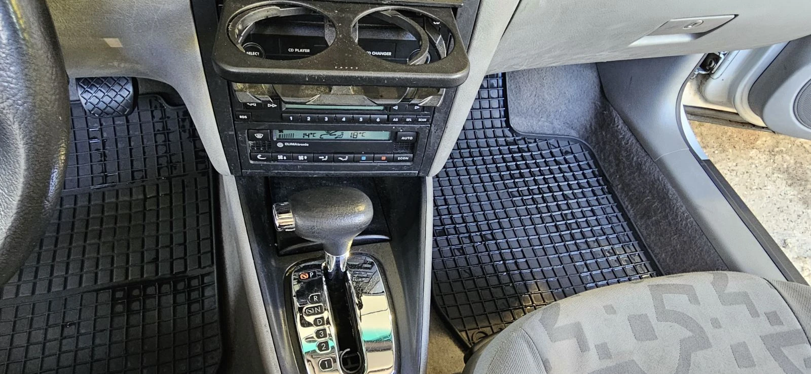 VW Golf 1.9 TDI 90 �.�. ������� | Mobile.bg � ����������� 14