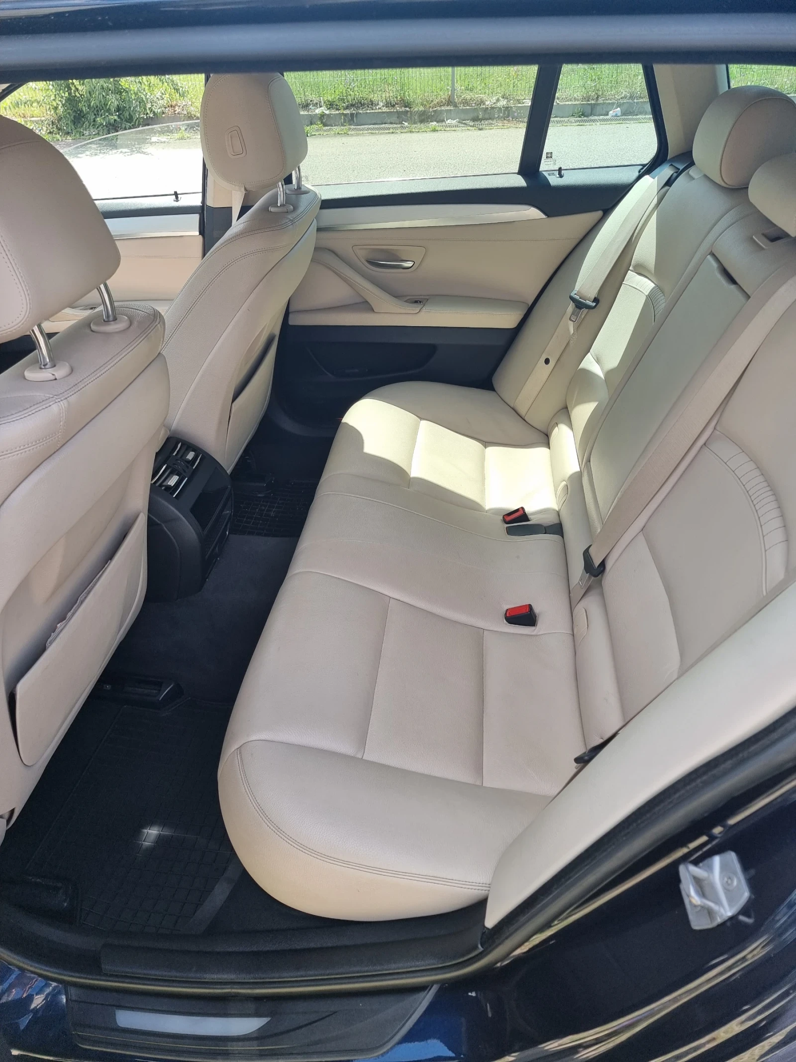 BMW 520 X drive, снимка 8 - Автомобили и джипове - 54980211