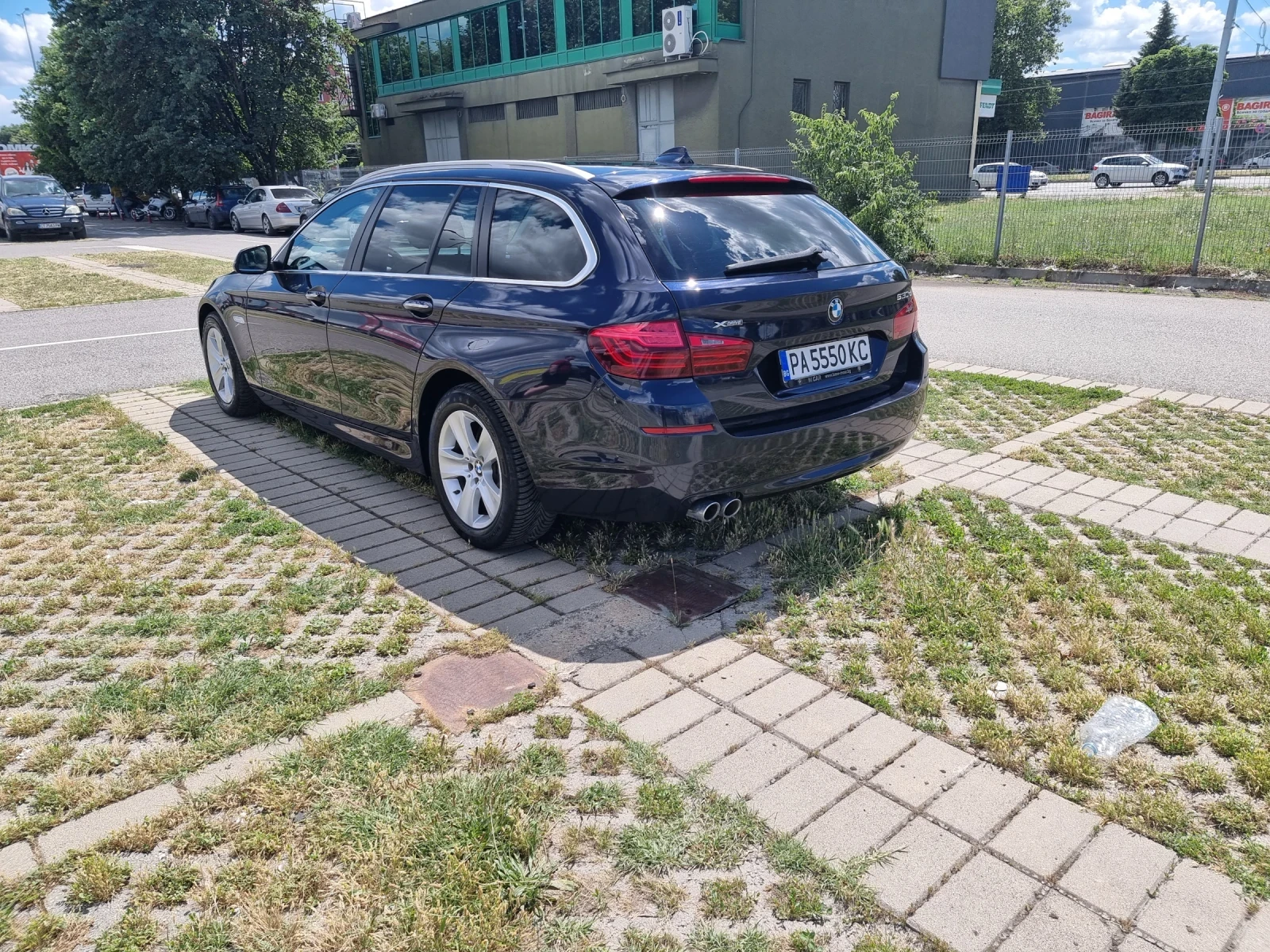 BMW 520 X drive, снимка 2 - Автомобили и джипове - 54980211