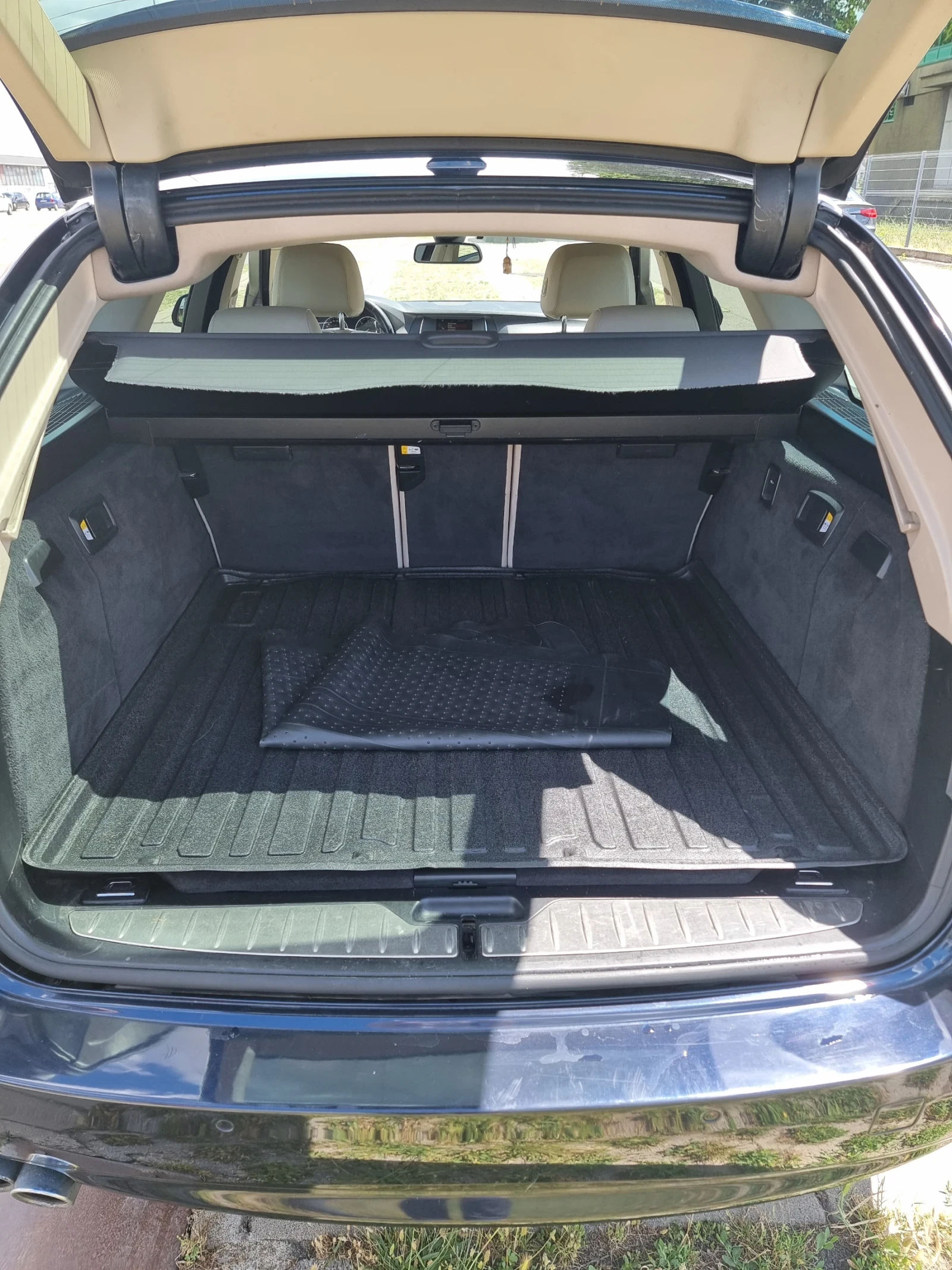 BMW 520 X drive, снимка 14 - Автомобили и джипове - 54980211