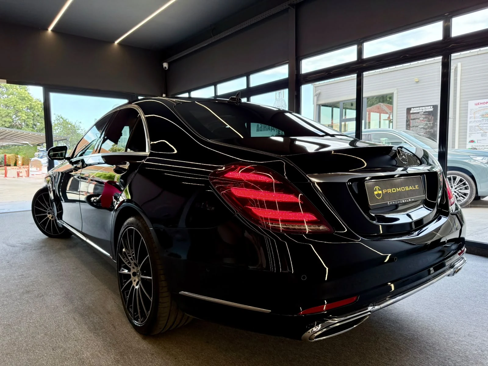Mercedes-Benz S 350 AMG* 4M* Подгрев* Обдух* Pano* ЛИЗИНГ, снимка 4 - Автомобили и джипове - 55530796
