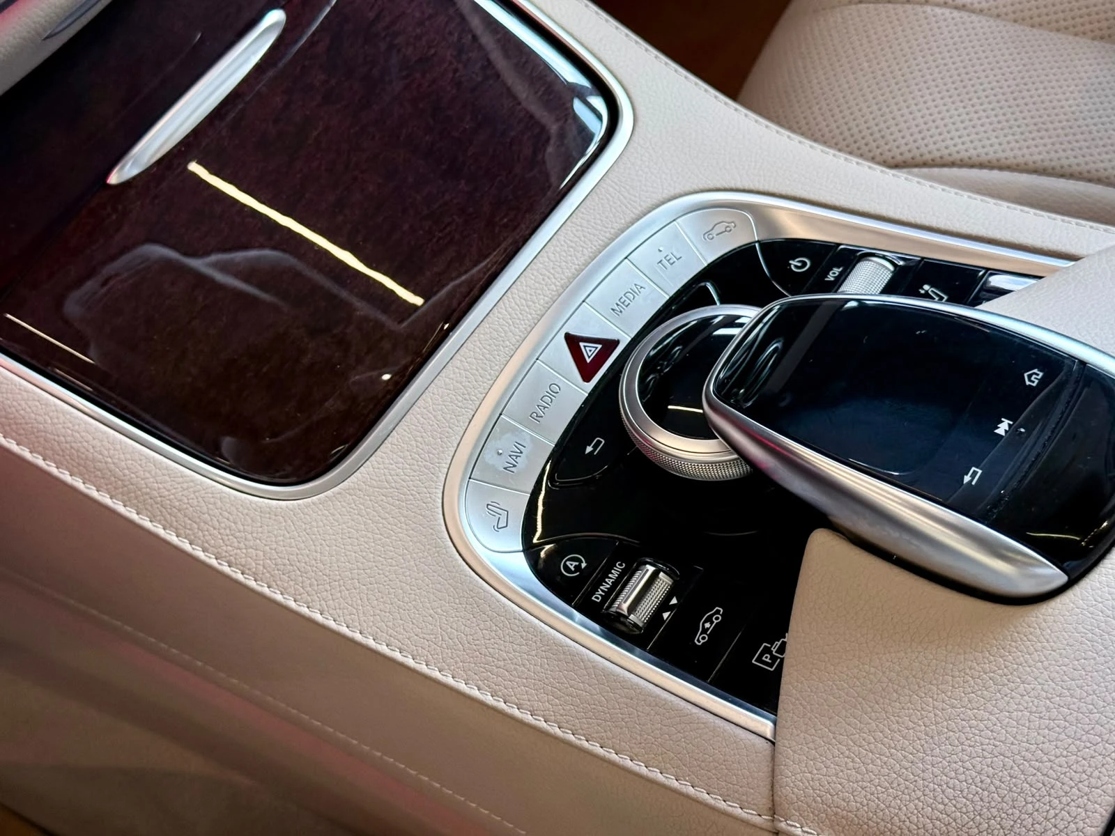 Mercedes-Benz S 350 AMG* 4M* Подгрев* Обдух* Pano* ЛИЗИНГ, снимка 13 - Автомобили и джипове - 55530796