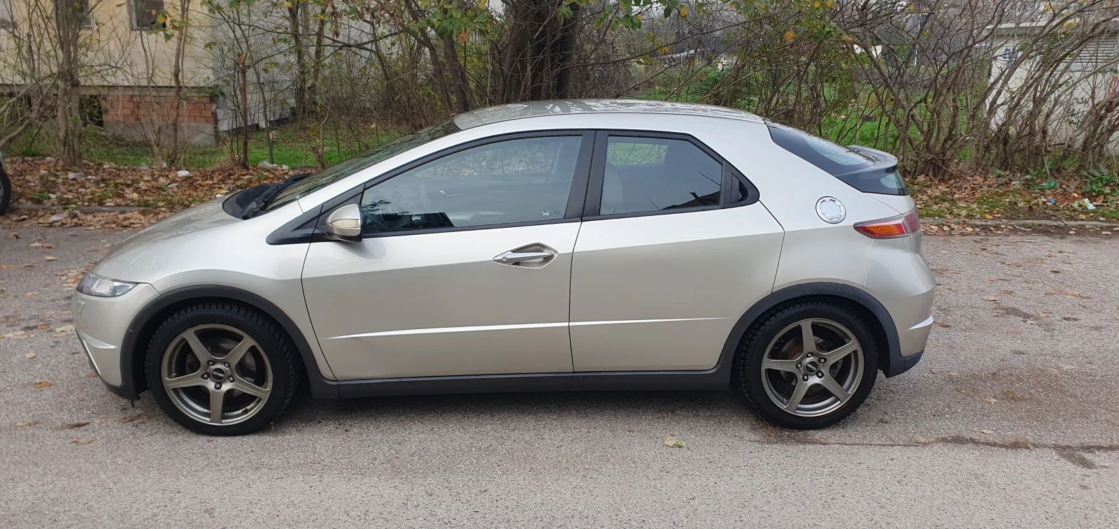 Honda Civic 2.2 i-CTDi, снимка 7 - Автомобили и джипове - 55949196