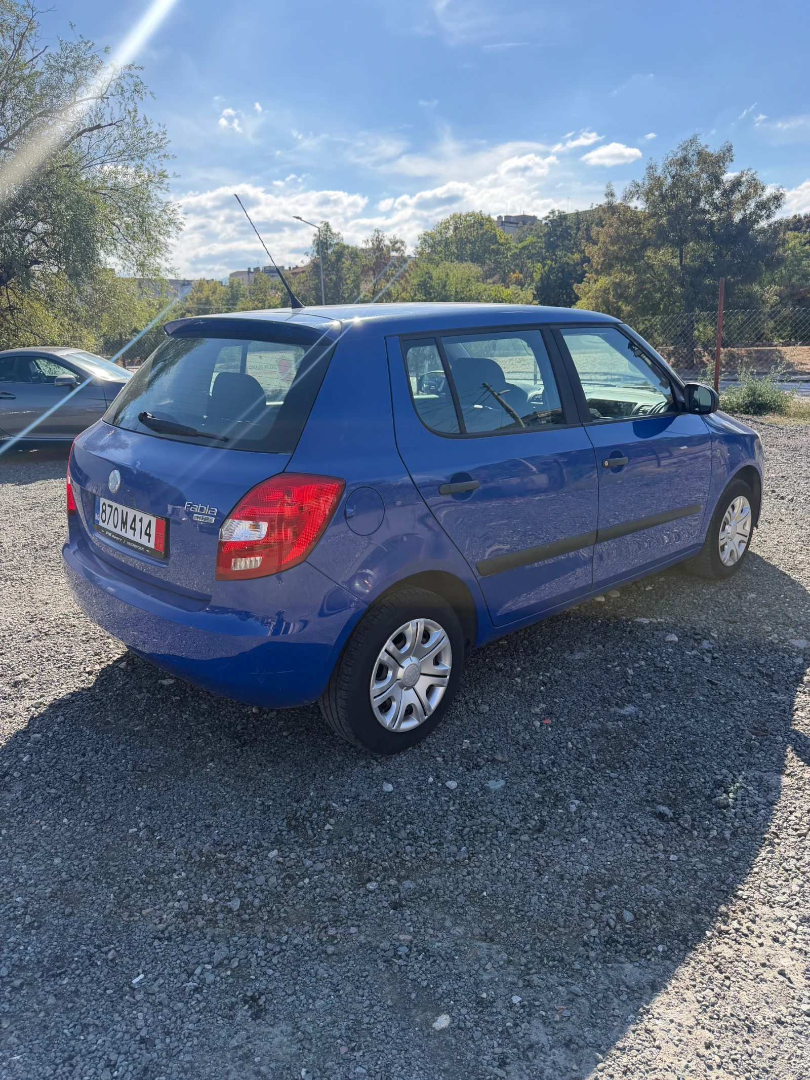 Skoda Fabia 1.2 климатик, снимка 4 - Автомобили и джипове - 56293589