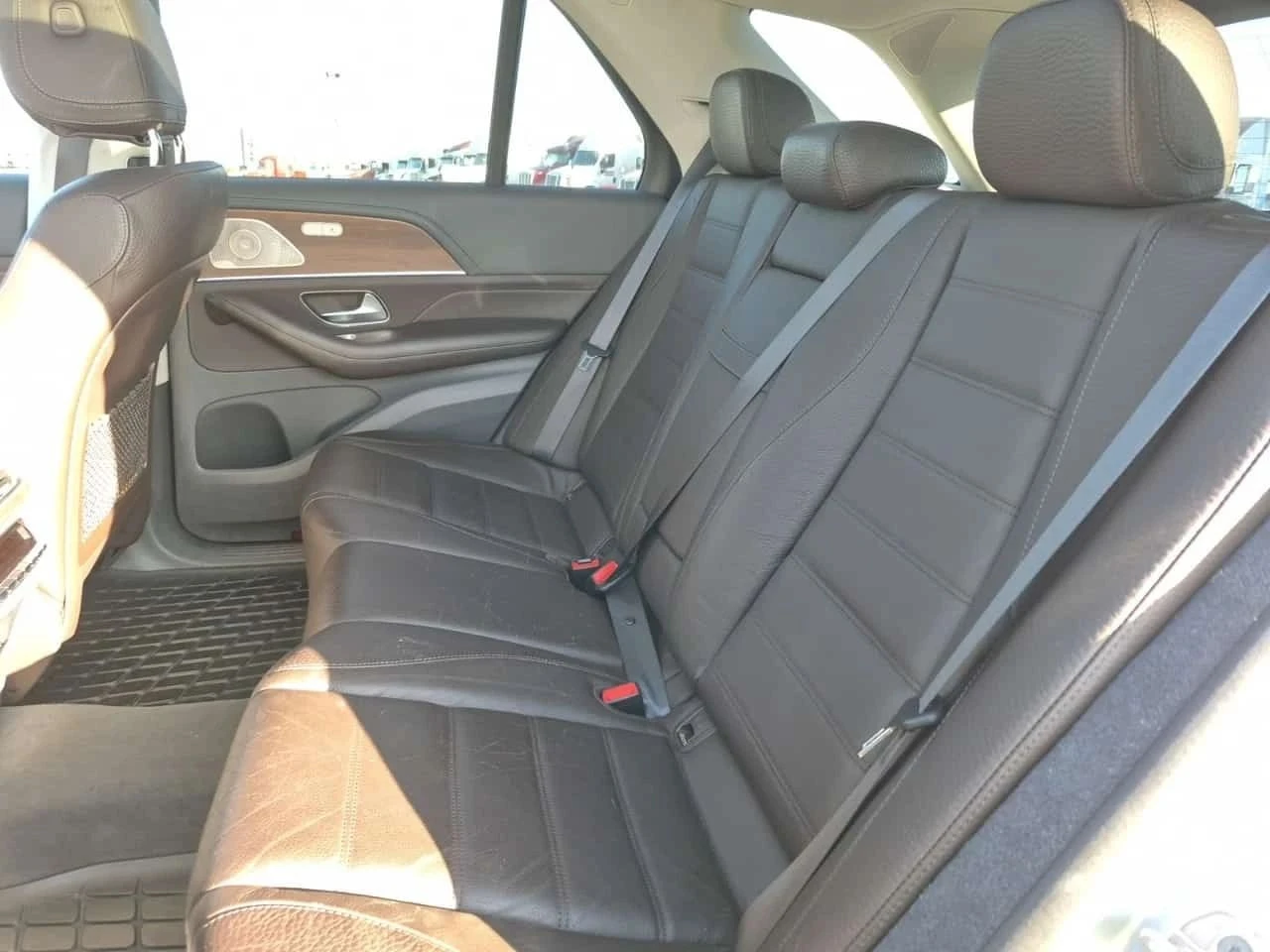 Mercedes-Benz GLE 450, снимка 9 - Автомобили и джипове - 56685544