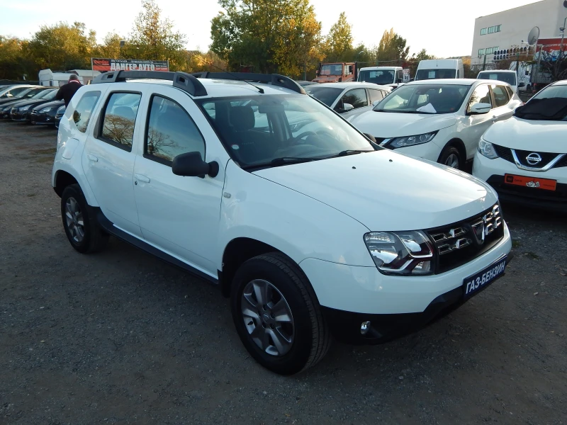 Dacia Duster 1.6i* ГАЗ-BRC* 187000km.* , снимка 3 - Автомобили и джипове - 47718971