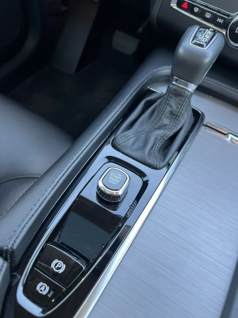 Volvo Xc90, снимка 10 - Автомобили и джипове - 53098957