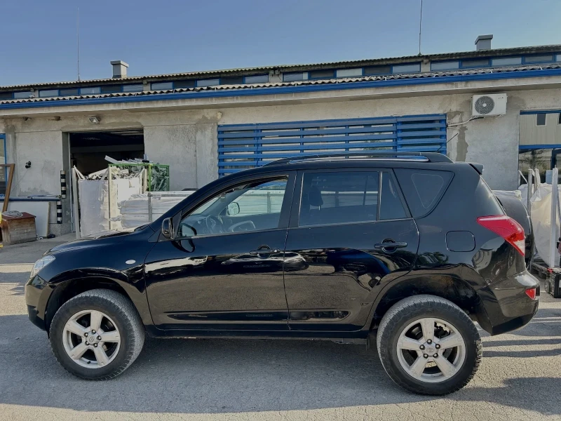 Toyota Rav4, снимка 4 - Автомобили и джипове - 53123641