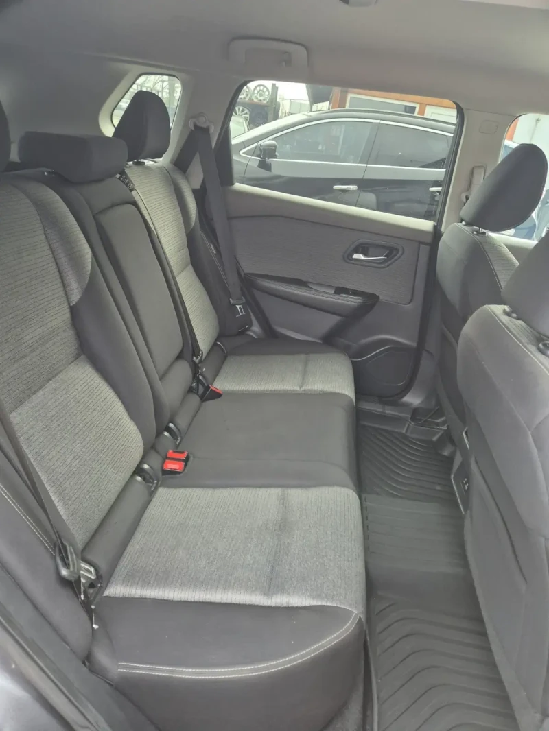 Nissan Rogue T33 - 2.5 SV  AWD, снимка 10 - Автомобили и джипове - 53437582