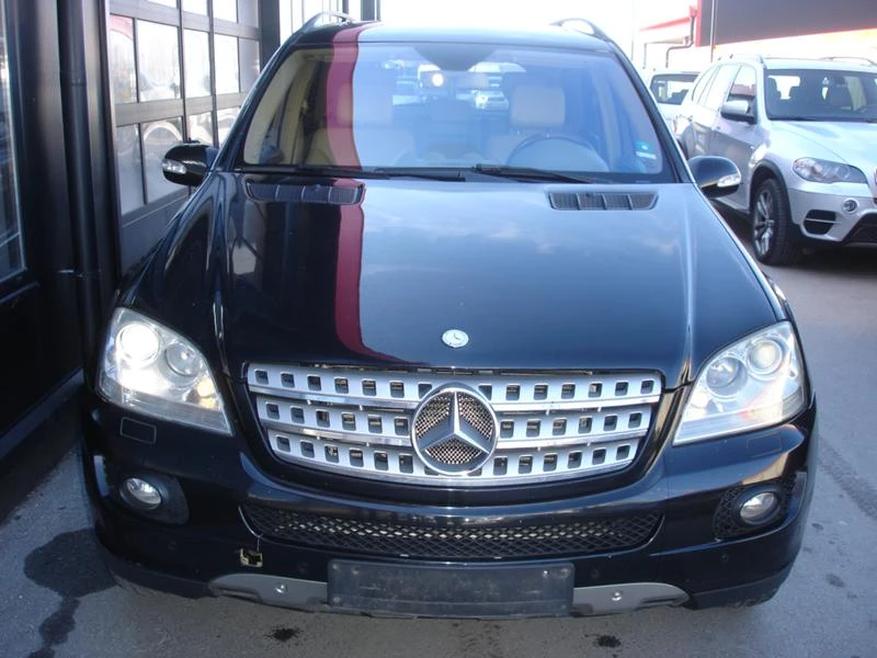 Mercedes-Benz ML 320 cdi на ЧАСТИ, снимка 2 - Автомобили и джипове - 27976084