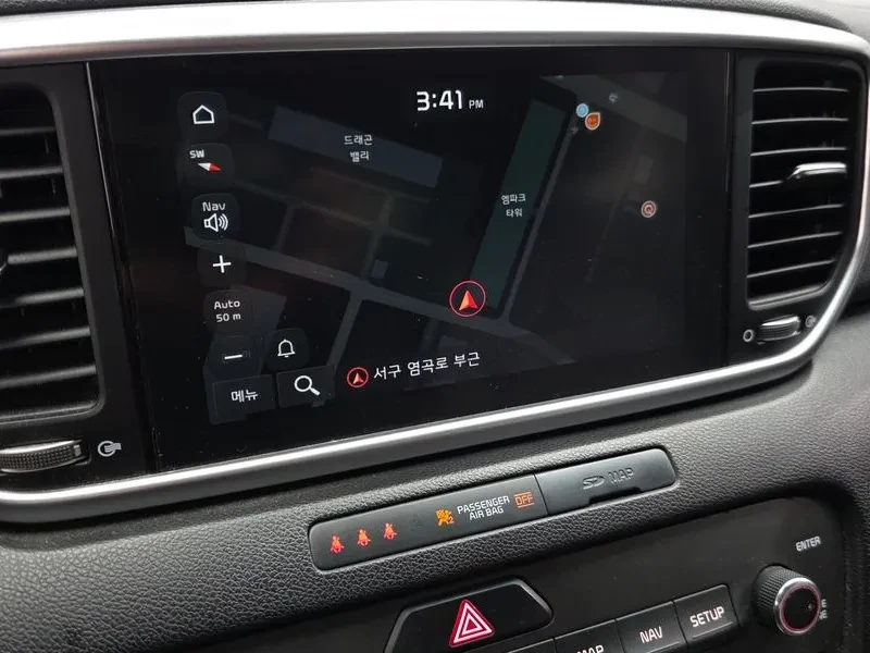 Kia Sportage Diesel 2.0 2Wd Trendy, снимка 14 - Автомобили и джипове - 56286553