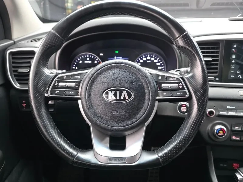 Kia Sportage Diesel 2.0 2Wd Trendy, снимка 13 - Автомобили и джипове - 56286553