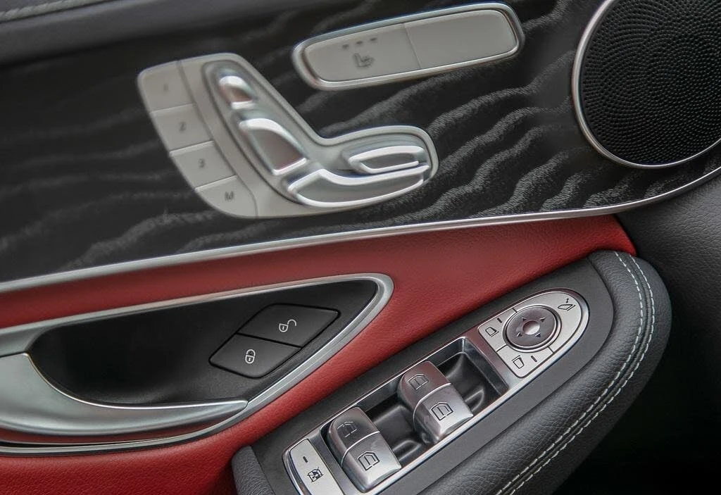 Mercedes-Benz GLC 43 AMG COUPE * 4MATIC * LED * NAVI * 360 CAMERA * PANO  - изображение 7