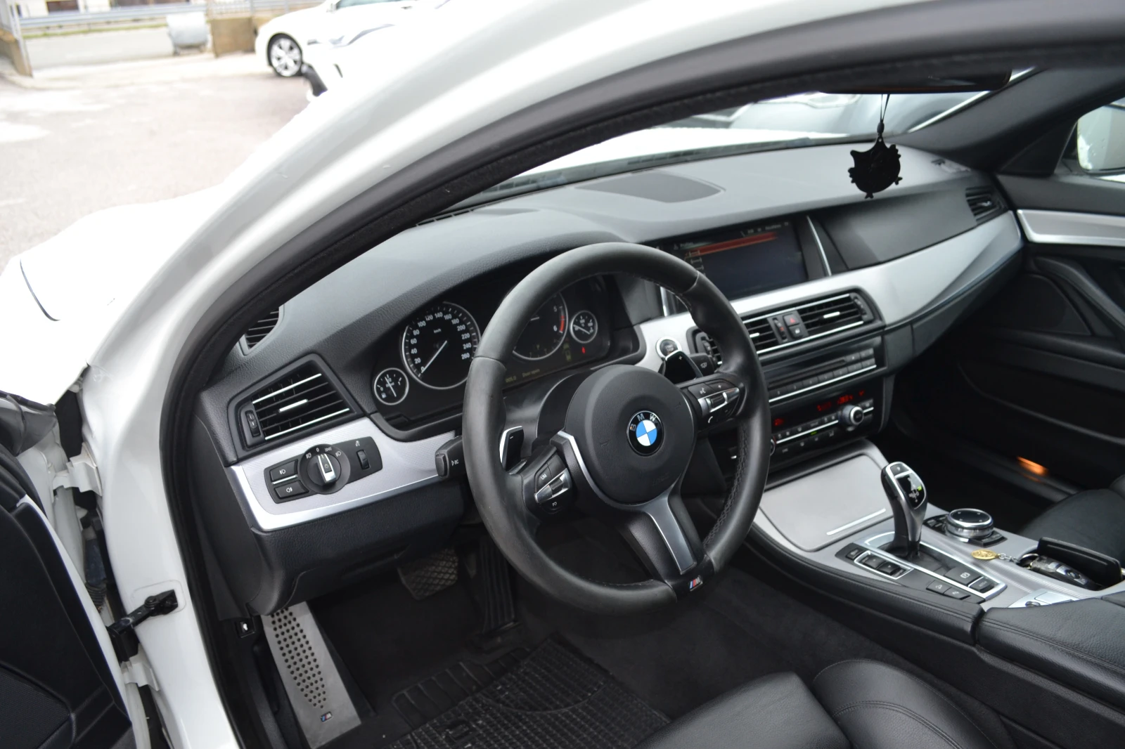 BMW 525 M-pack X DRIVE | Mobile.bg � ����������� 11