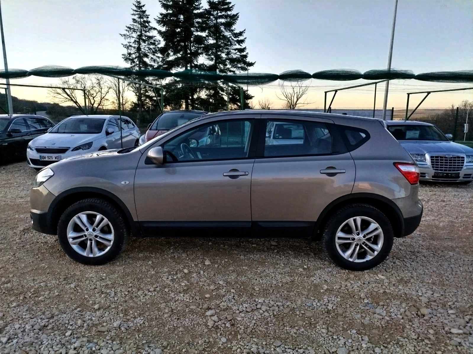 Nissan Qashqai 1.6 бензин* Facelift* Реални километри - изображение 6