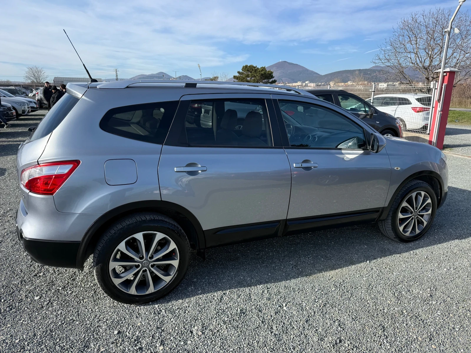 Nissan Qashqai (KATO ����)^(7-������)^(4�4) | Mobile.bg � ����������� 5