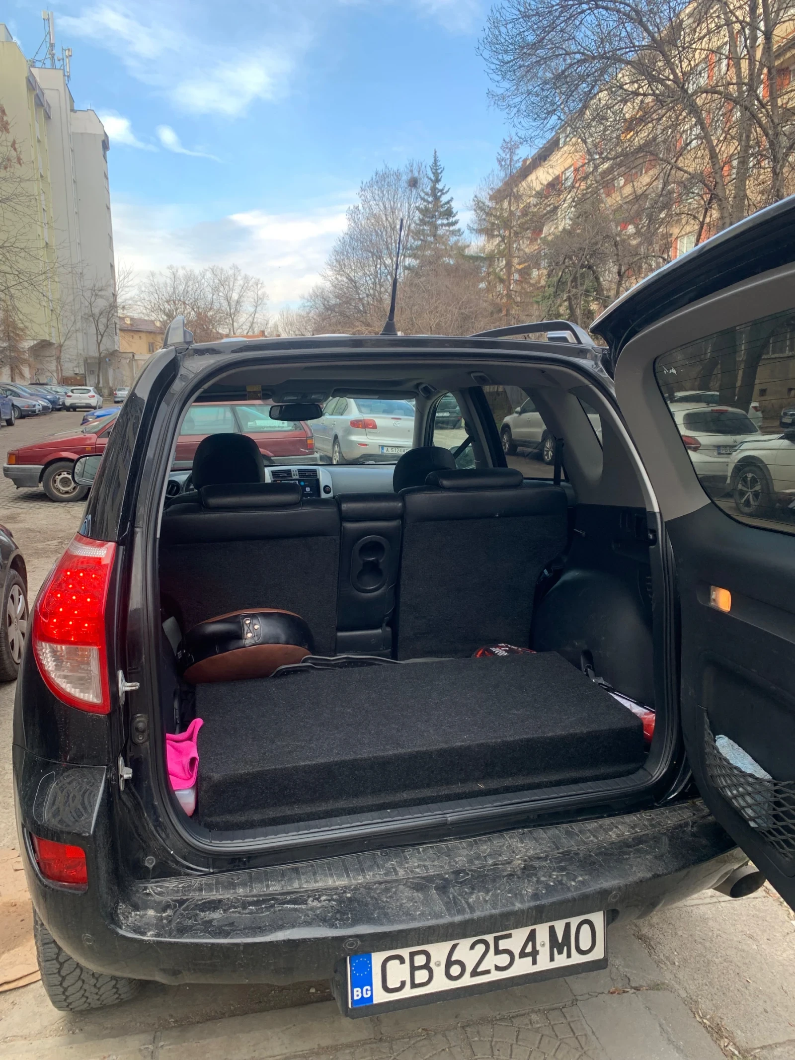 Toyota Rav4  - изображение 8