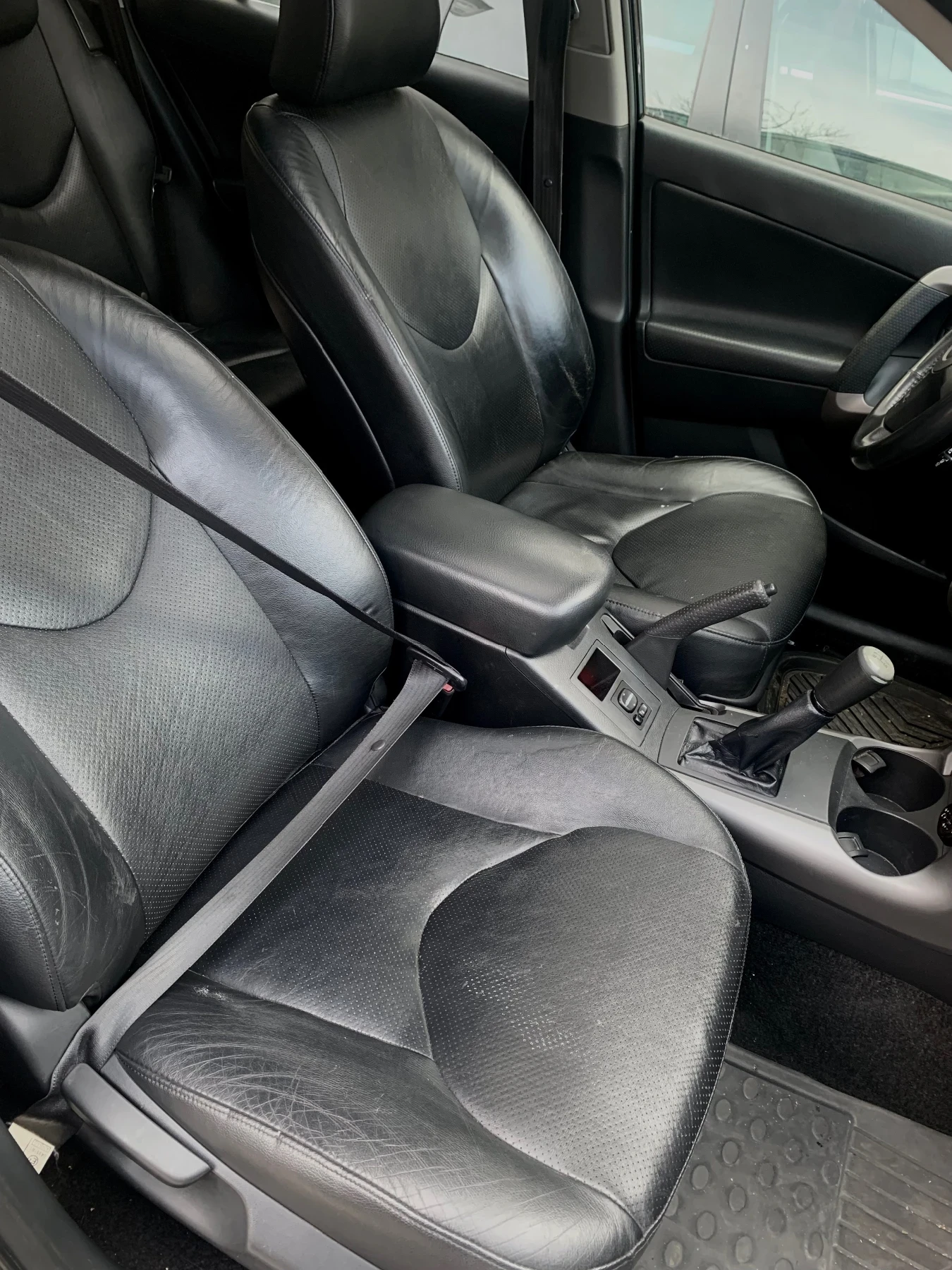 Toyota Rav4 | Mobile.bg � ����������� 11